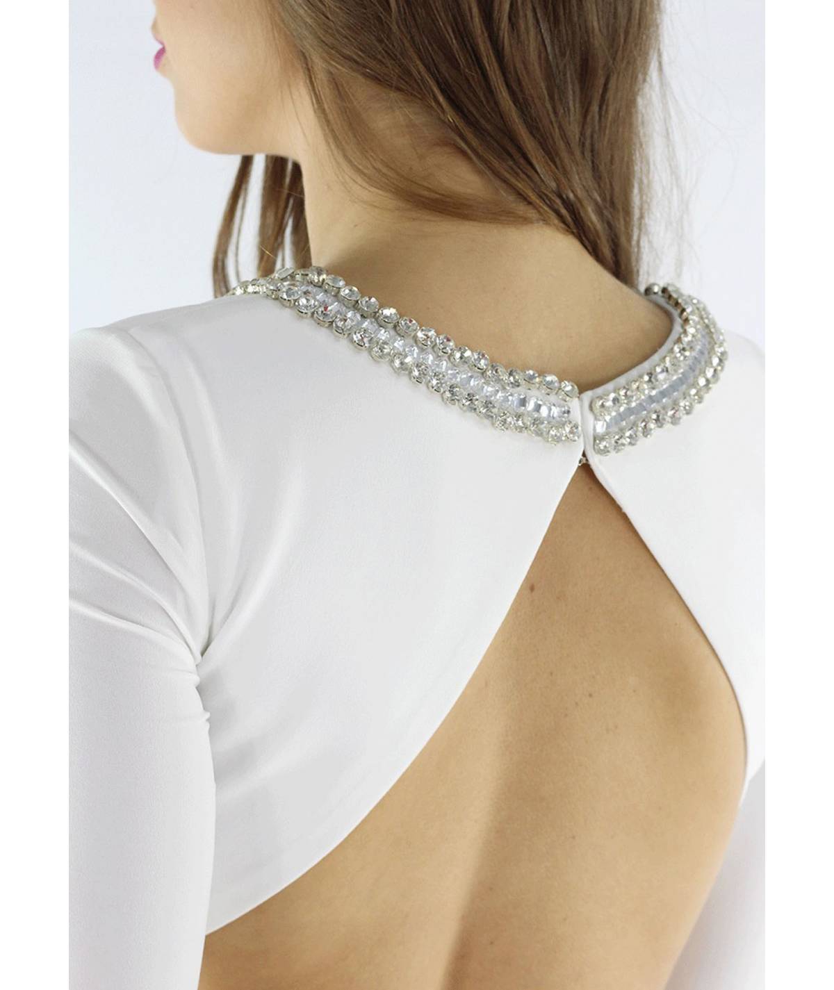 VESTIDO FOREVER UNIQUE TIARA