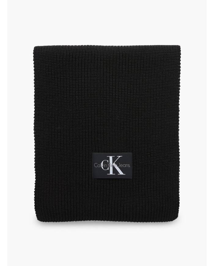 BUFANDA CALVIN KLEIN MONOLOGO