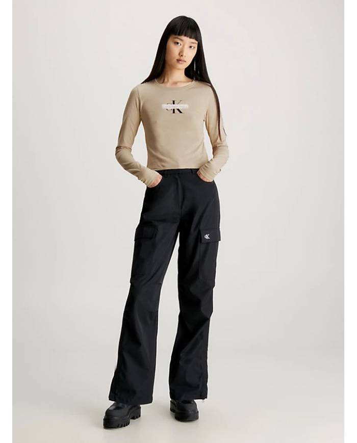 Camiseta Calvin Klein seasonal monologo