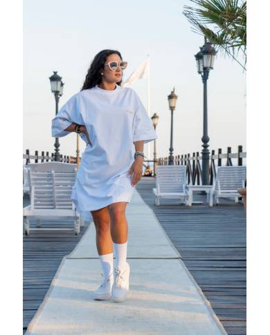 Camiseta Dara Caro Maktüb oversize
