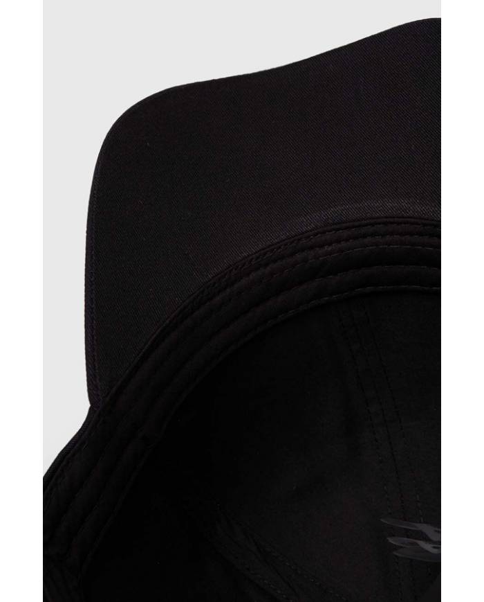 Gorra Guess logo embro