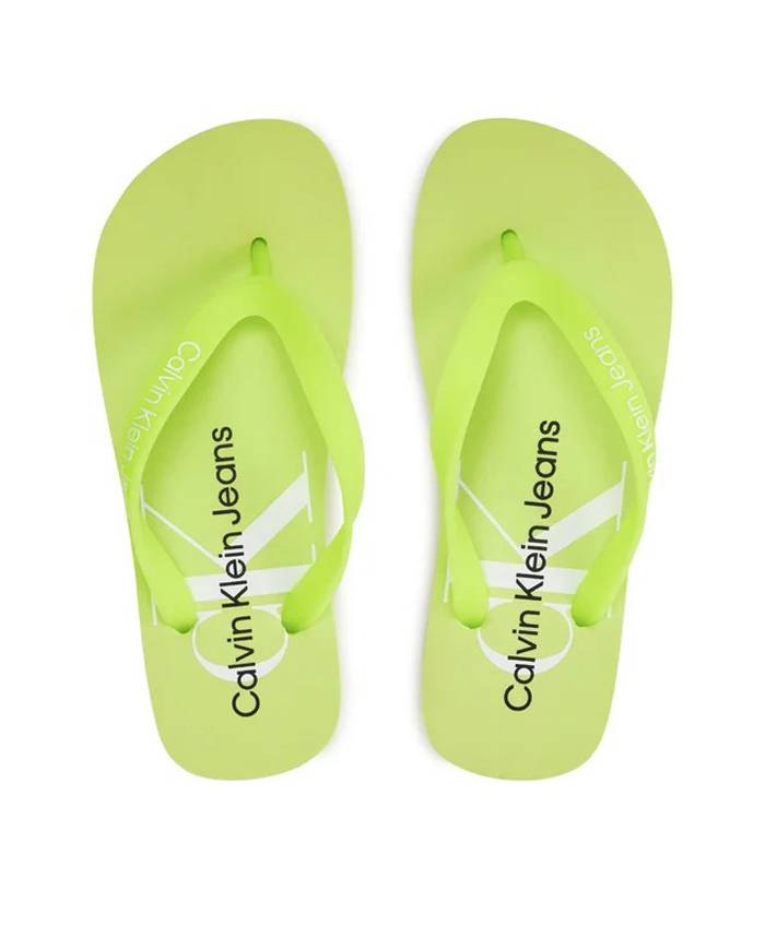 Chancla Calvin Klein beach monologo