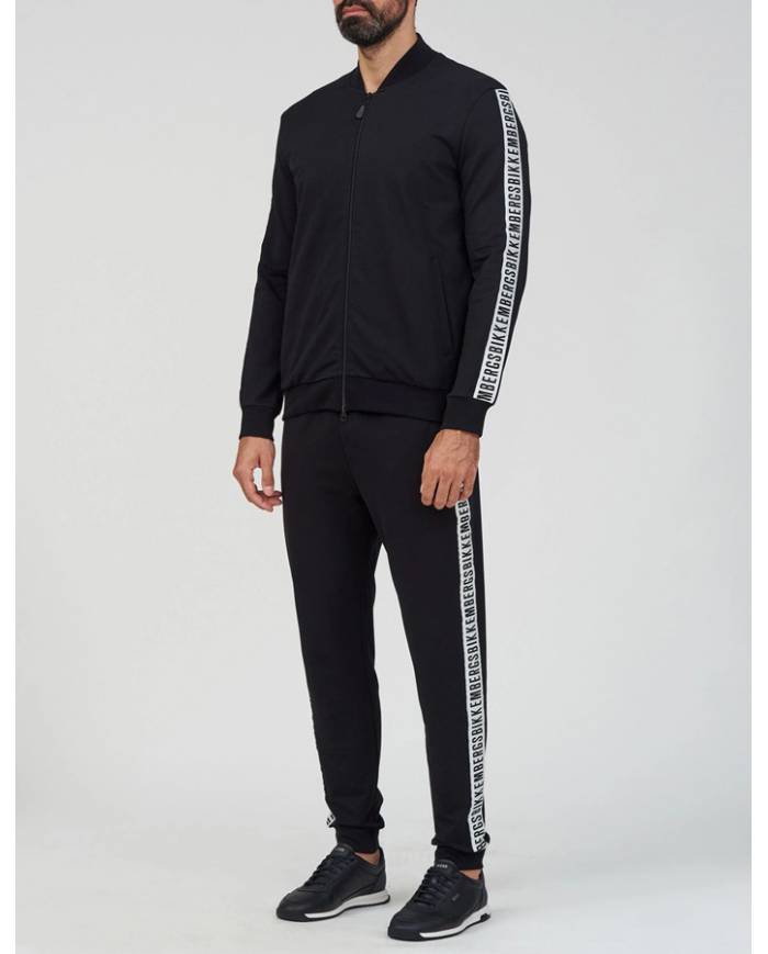 Conjunto Bikkembergs with tape