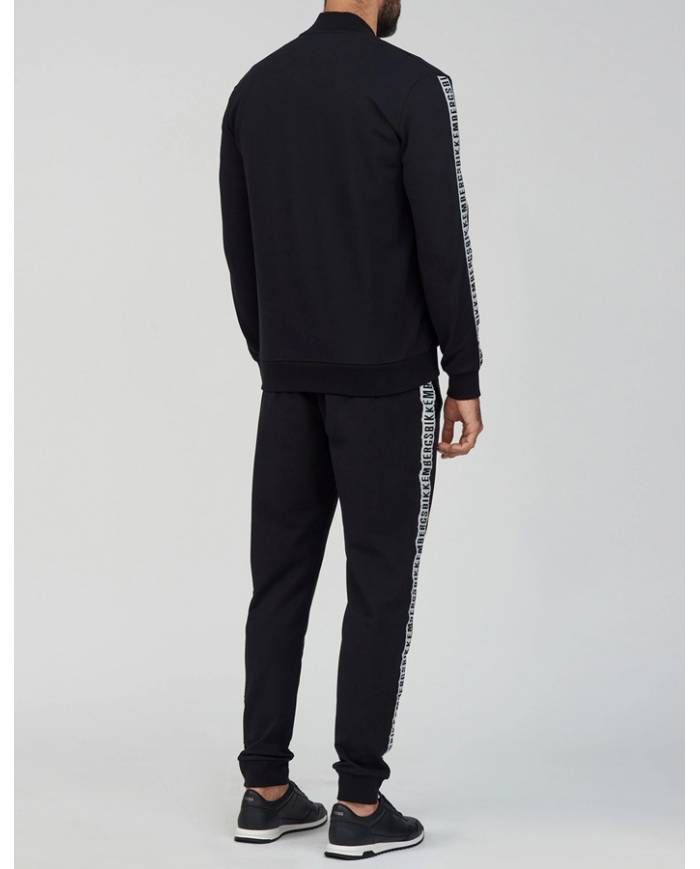 Conjunto Bikkembergs with tape