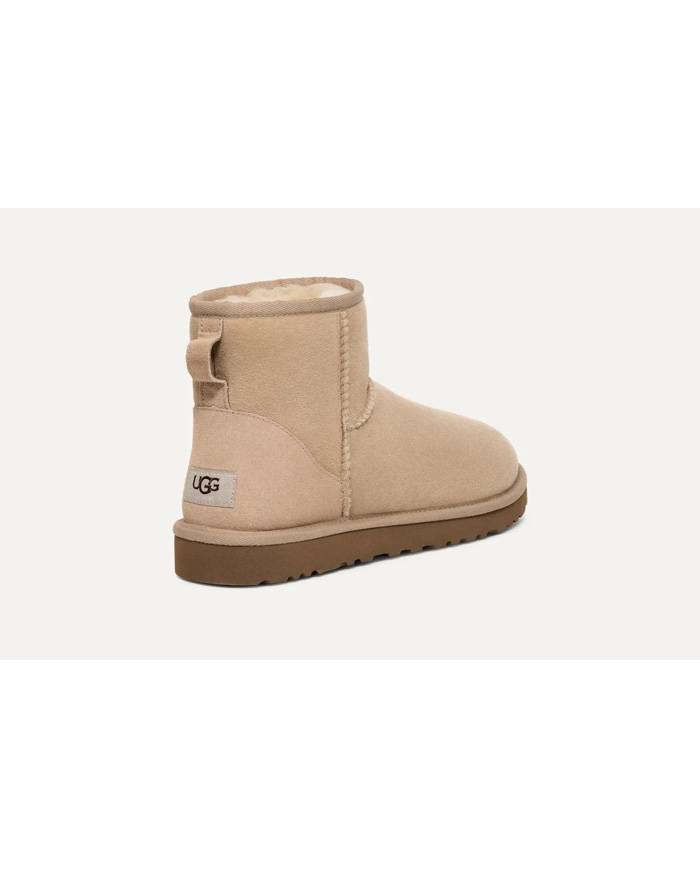 Bota UGG Classic Mini II