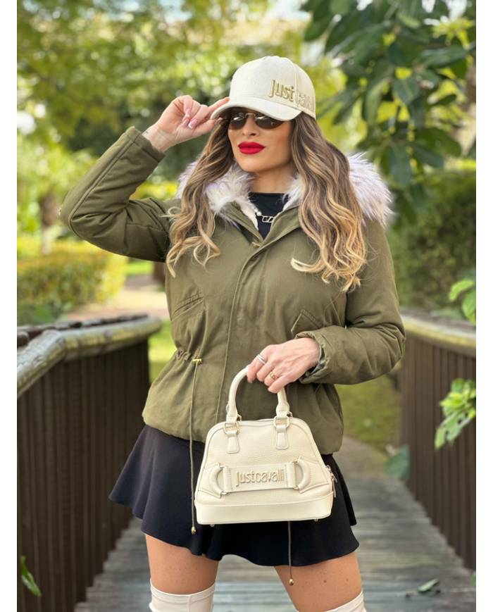 PARKA CAPUCHA PELO CORTA